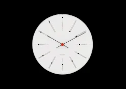Arne Jacobsen Bankers Vægur Ø21 cm hvid/sort/rød | Køb her