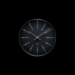 Arne Jacobsen Clocks Vægur Ø21 cm i sort | Køb her