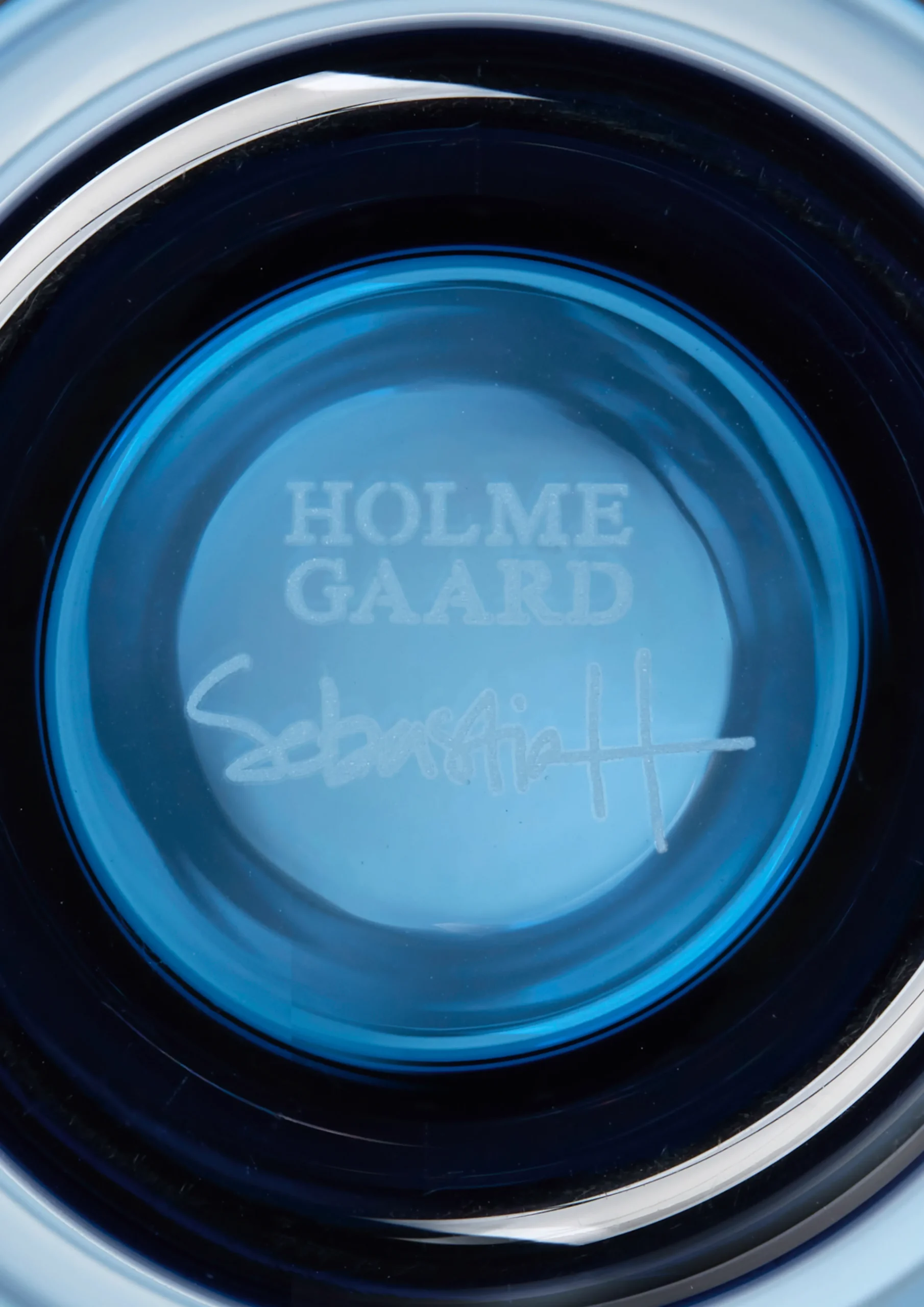 Holmegaard Vase H15 cm i blå fra serien ARC | Køb her