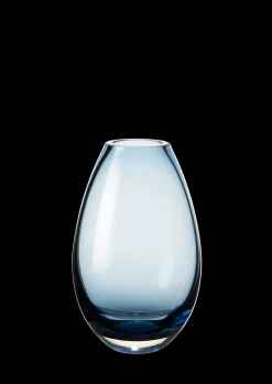 Holmegaard Vase H11.5 cm i blå fra serien Cocoon | Køb her