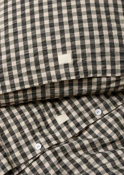 JUNA Bæk&Bølge Sengetøj 220x220 cm sort/sand SE | Køb her