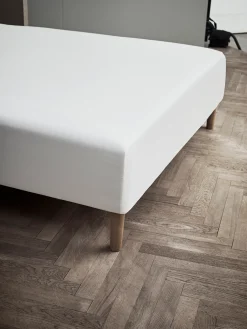 JUNA Boxlagen 90x30x210 cm i hvid fra serien Percale