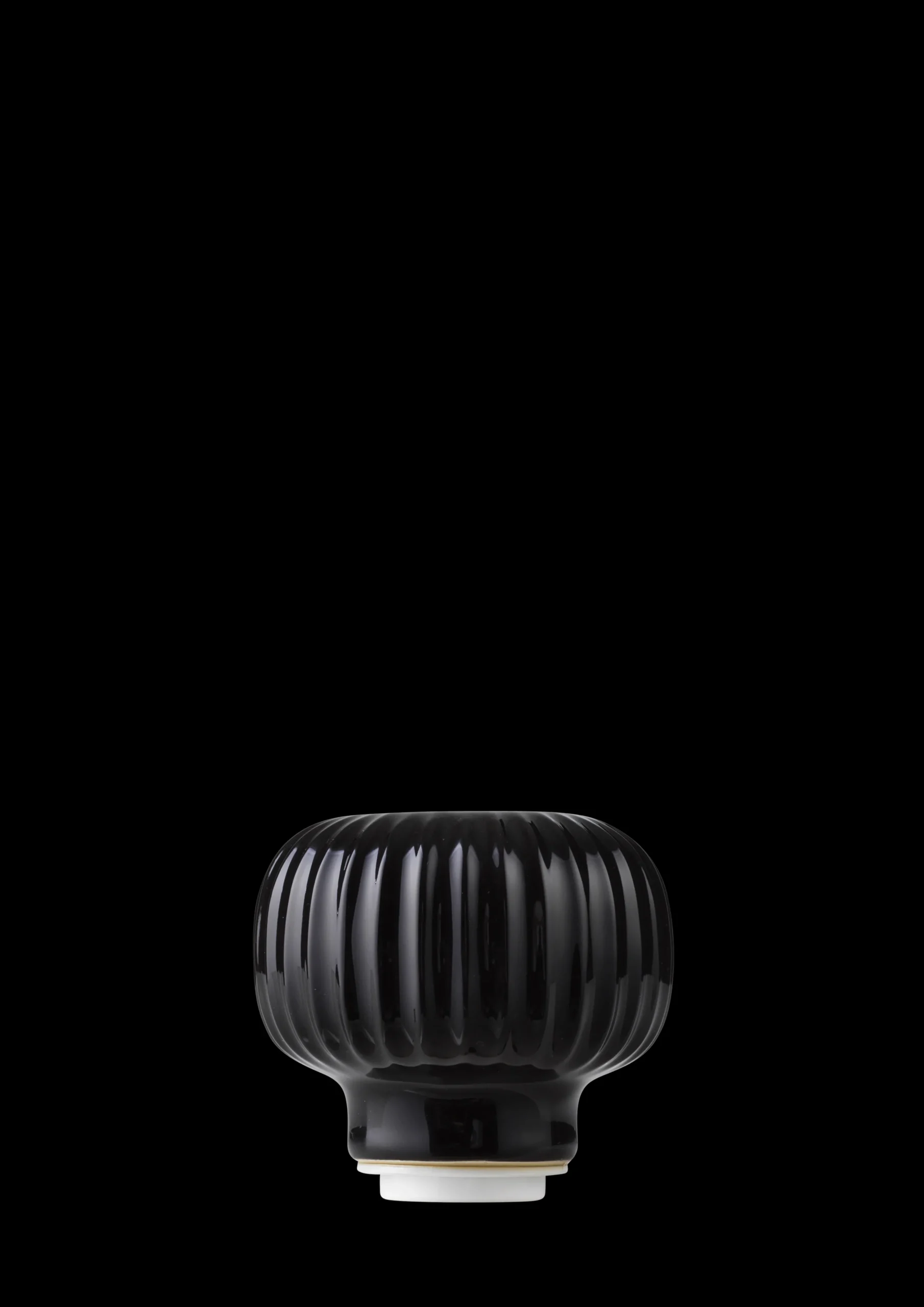 Kähler Kværnknop (692248, 692249) i sort | Køb her