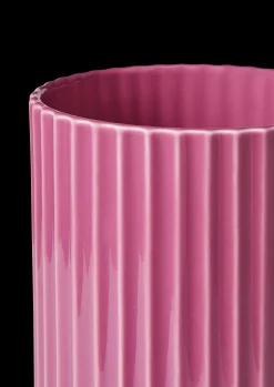 Lyngby Porcelæn Lyngby Vase H20.5 cm lilla porcelæn | Køb nu
